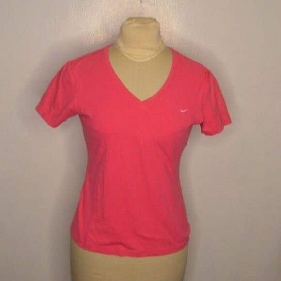 Nike Women's Medium Pink Short Sleeve Fitted V Neck T-Shirt - Picture 1 of 8
